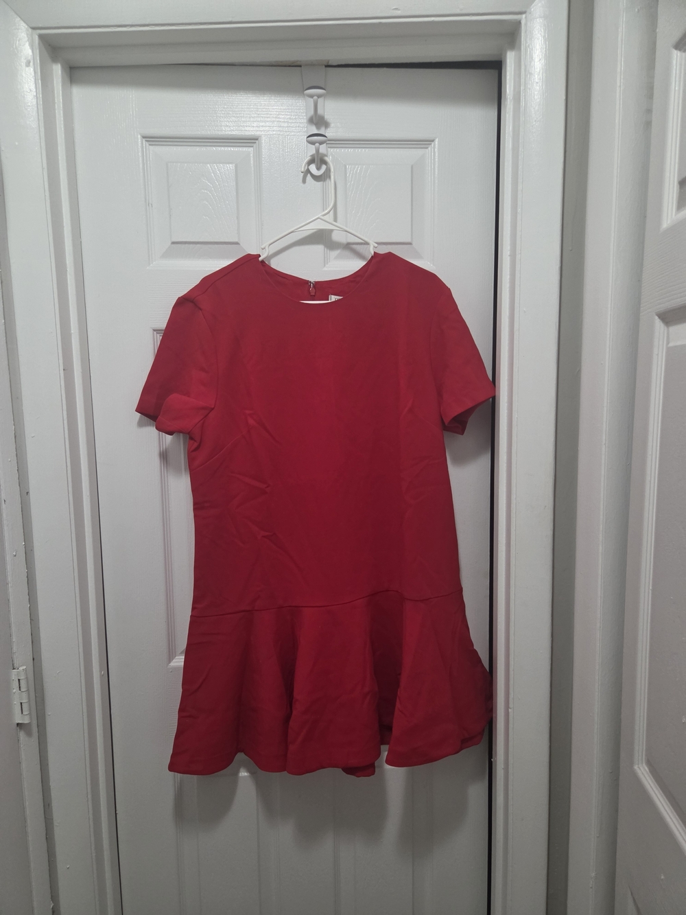 Maeve Red Short-Sleeve Ruffle-Hem Casual Dress